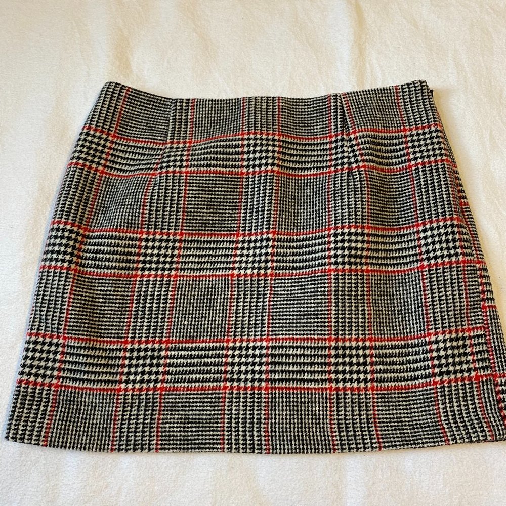 Forever 21 Hounds tooth Skirt Size Large